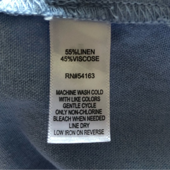 Andrew Marc New York Top Size M Collar V-Neck Linen Blend Round Hem Wide Sleeves - Picture 6 of 12